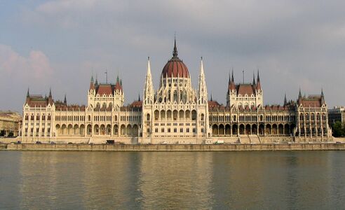 Здание парламента — визитная карточка Будапешта