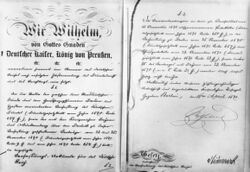 Первая и последняя страницы Конституции с подписью Вильгельма I