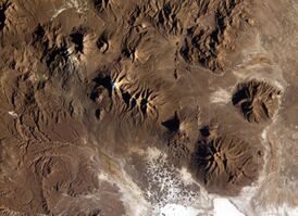 Местность в районе вулкана Сабайя. Космический снимок НАСА.