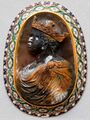 «Портрет африканского короля». Агат. Италия, вторая половина XVI в. Оправа: золото, XVII в.