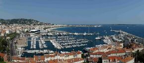 Cannes Vieux Port 01.jpg