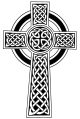 Орнаментальная версия кельтского «высокого креста[en]» с декоративным плетёным узлом
