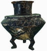Керамическая посуда из Кабалы. I тысячелетие до н. э.