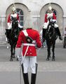 Яркие цвета униформы гвардейской кавалерии (Великобритания)