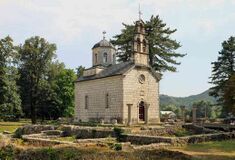 Cerkiew na Ćipurze w Cetinje 01.jpg