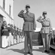 Charles de Gaulle 1943 Tunisia.jpg