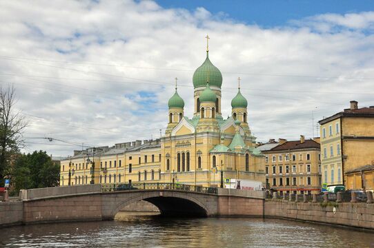 Православная церковь в Санкт-Петербурге, службы в которой проводились на эстонском языке