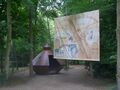 Экспозиция рисунков и копий изобретений Леонардо в парке