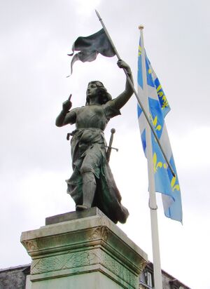 Памятник Жанне д'Арк в Компьене, Франция.