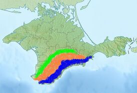 Приблизительное расположение трёх гряд Крымских гор на физической карте Крыма (внутренняя гряда обозначена оранжевым цветом).