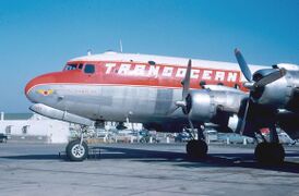 Douglas C-54G Skymaster компании Transocean Air Linesruen