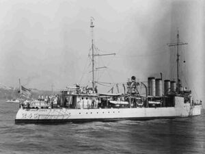 USS Reuben James (DD-245) на реке Гудзон, 29 апреля 1939 года.