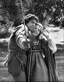 Мисти Роу[en] в роли Девы Мэриан в сериале «Гнилое старое время[en]» (1975)
