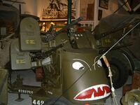 Четвёрка пулемётов 50 калибра M45 для противовоздушной обороны, смонтированных на прицепе М20 (производства США). Экспонат музея военной техники в городе Дикирх, Люксембург