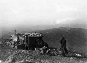 Болгарская телефонная станция на озере Дойран, март 1917 года