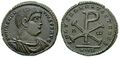 Монета императора Магненция с изображением хризмы.