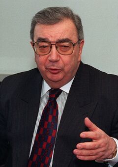 Евгений Примаков в 1997 году