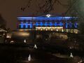 Здание правительства Эстонии в цветах украинского флага