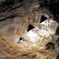 Спутниковый снимок пирамид в Гизе