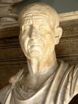 Мраморный бюст римского императора Деция из Музея Капитолийского «передаёт впечатление от тревоги и усталости человека, на плечах которого тяжесть [государственных] обязанностей».