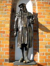 Статуя короля Эрика II Померанского