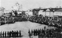 Estonian army parade in Pskov.png