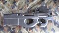 FN P90