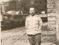 Один из активных деятелей меньшевизма в 1917 году, Дан Ф. И.. На фотографии изображён в форме военного врача (мобилизован в царскую армию с 1915 года)
