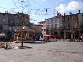 France-Limoux-Place de la république.jpg