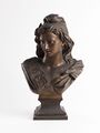 Скульптурное изображение Марианны, сделанное из бронзы