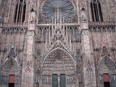 Портал и роза Страсбуржского собора (1225–1439)