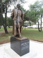 Памятник Иосипу Брозу Тито
