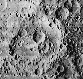 Снимок зонда Lunar Orbiter - I
