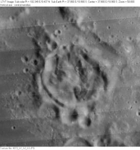 Снимок зондаLunar Orbiter - IV