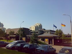Посольство Германии, Мосфильмовская ул. 56