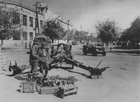 Солдаты вермахта на улице Свободы, 1942 год.