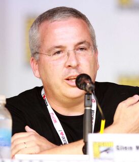 Глен Морган говорит на San Diego Comic-Con International в 2013 году