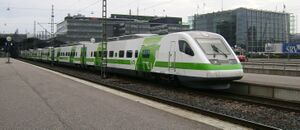 Sm3 «Pendolino» в новом бело-зелёном окрасе на Центральном вокзале в Хельсинки