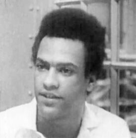 Хьюи Ньютон в Аламедской окружной тюрьме. 1968 г.