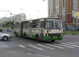Ikarus 280 мод. 33М в Москве (ширмовые двери)