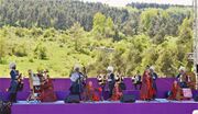 Фольклорный коллектив «Мел» исполняет лезгинскую народную песню «Перизада»