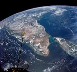India and Ceylon as seen from the orbiting Gemini-11 spacecraft.jpg