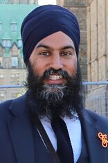 Jagmeet Singh at the 2nd National Bike Summit - Ottawa - 2018 (42481105871) (cropped v2).jpg