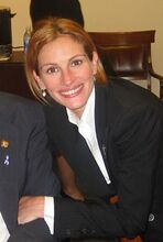 Джулия Робертс в мае 2002 года