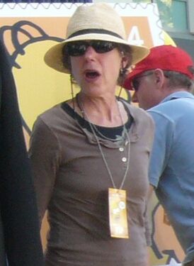 Джулия Кавнер в 2009 году