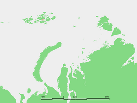 На карте Земли Франца-Иосифа остров Хейса, у берегов которого лежат Комсомольские острова