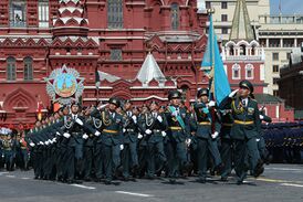 Парадный расчёт института во время парада в честь 70-летия Победы в мае 2015 года, Красная площадь, Москва.
