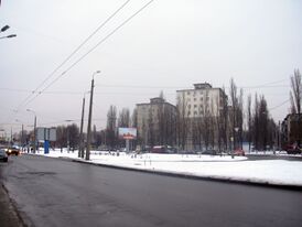 Kyiv Internatsionalna Square.jpg