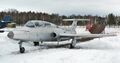 Самолёт Л-29 на стоянке (зима 2009)