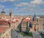 La Clerecía, la Rúa Mayor y la Plaza de Anaya desde la Catedral Nueva (Salamanca) edited.jpg